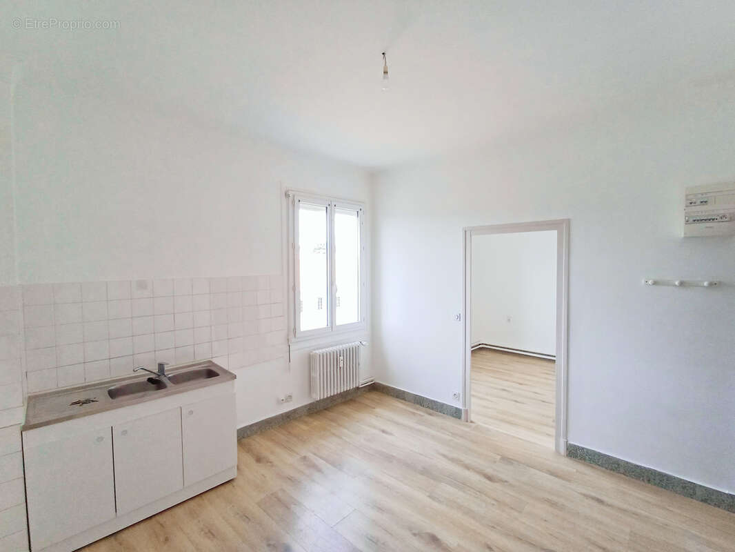 Appartement à AUBENAS