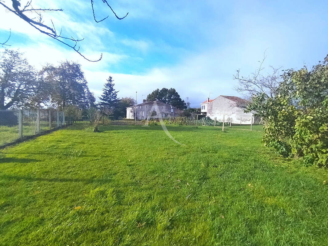 Maison à THENAC
