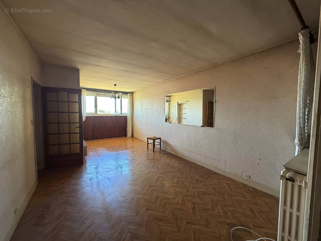 La Gauthiere  T3 avec cave et garage - photo 3