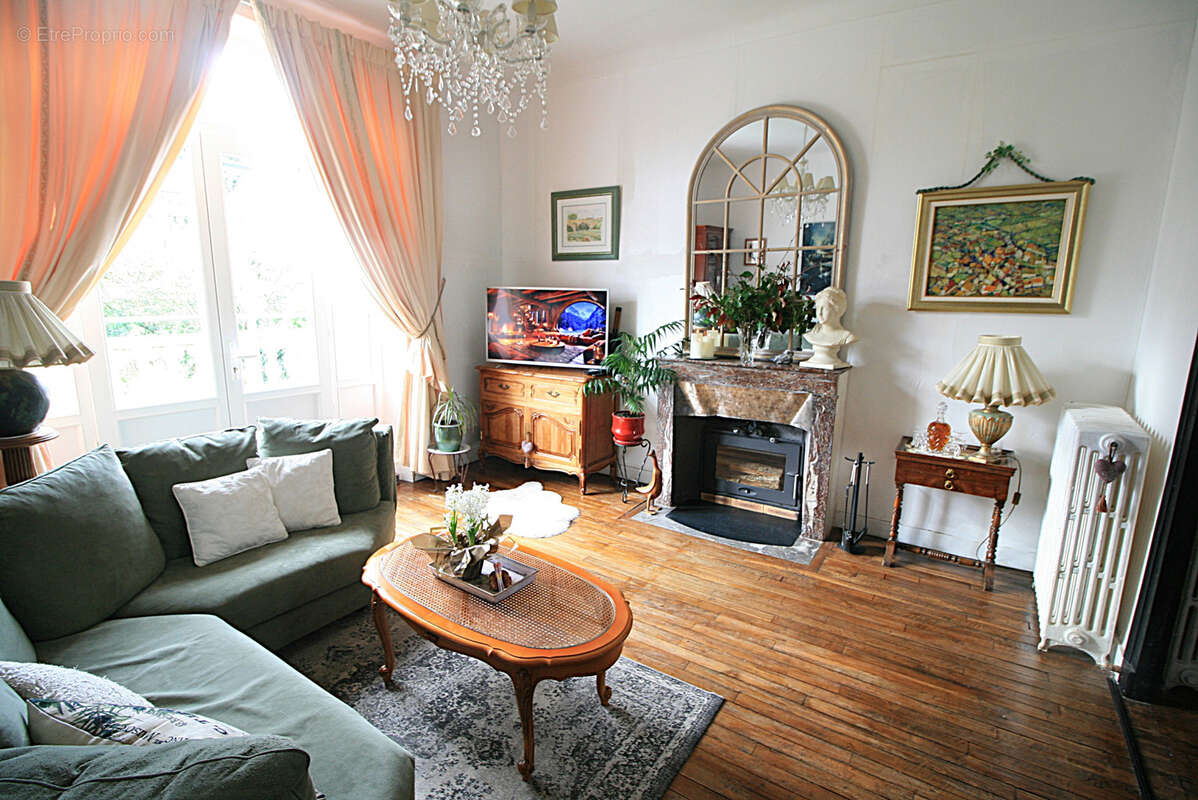 Maison à LE BUGUE