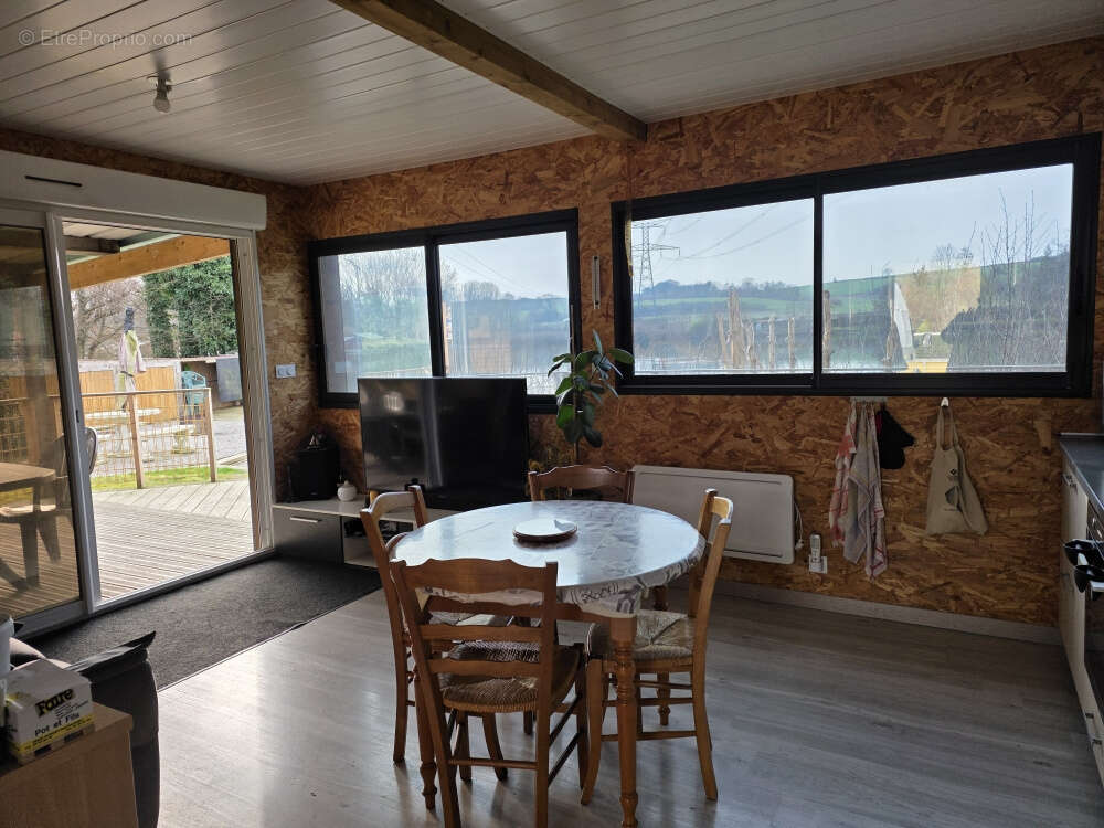 Maison à LONGPRE-LES-CORPS-SAINTS