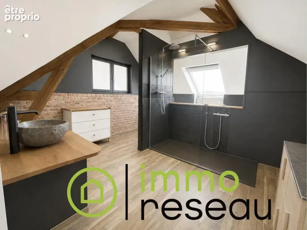 Maison 9 pièces 295 m² à vendre à Laventie (62840) - photo 8