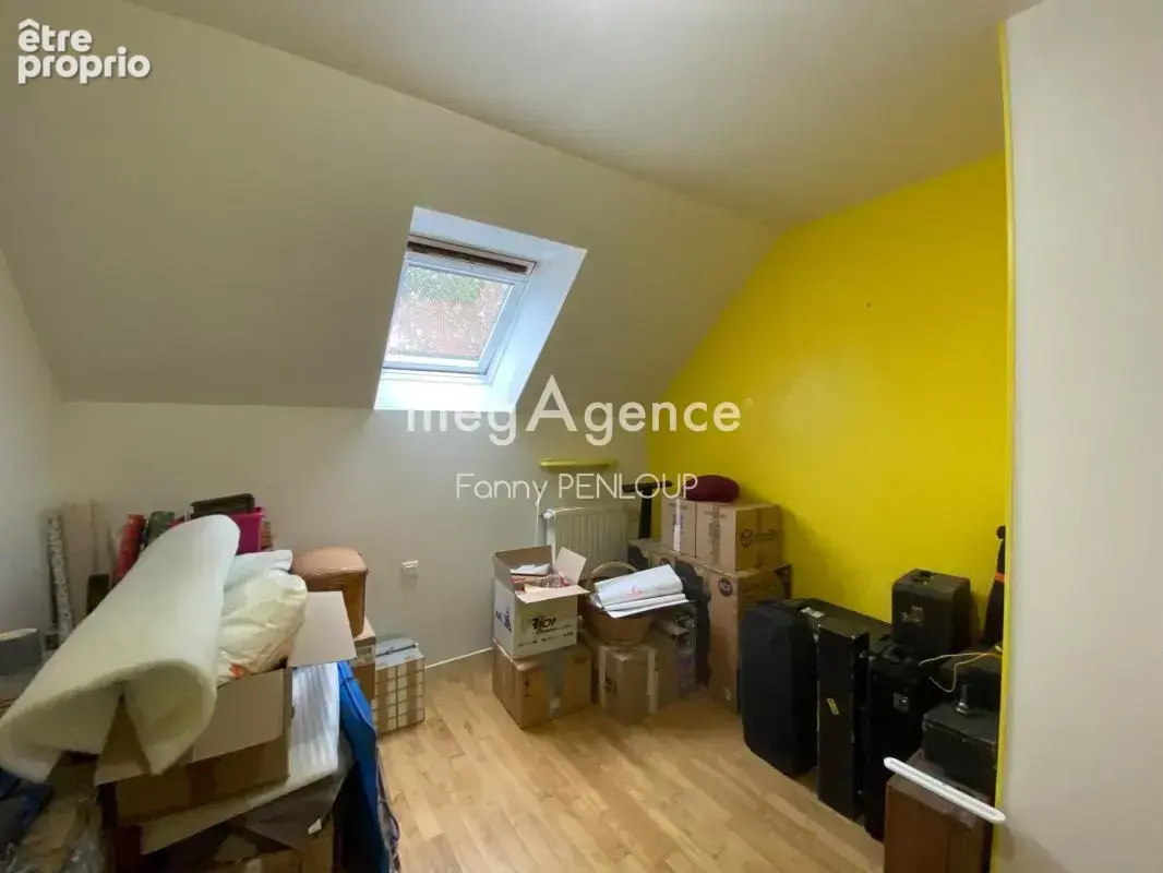 LE TEILLEUL - 50640 : Maison en pierre rénovée de 138 m2 avec jardin arboré et dépendances - photo 10