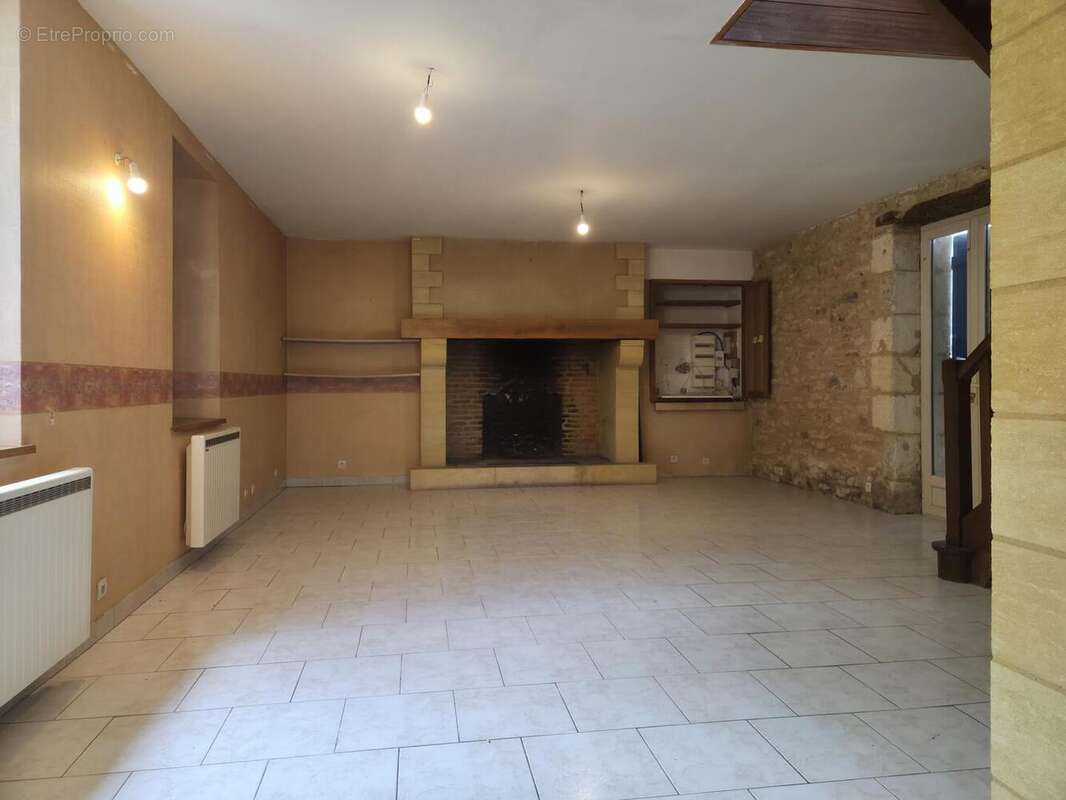 Pièce de vie maison d'amis - Maison à LE BUGUE