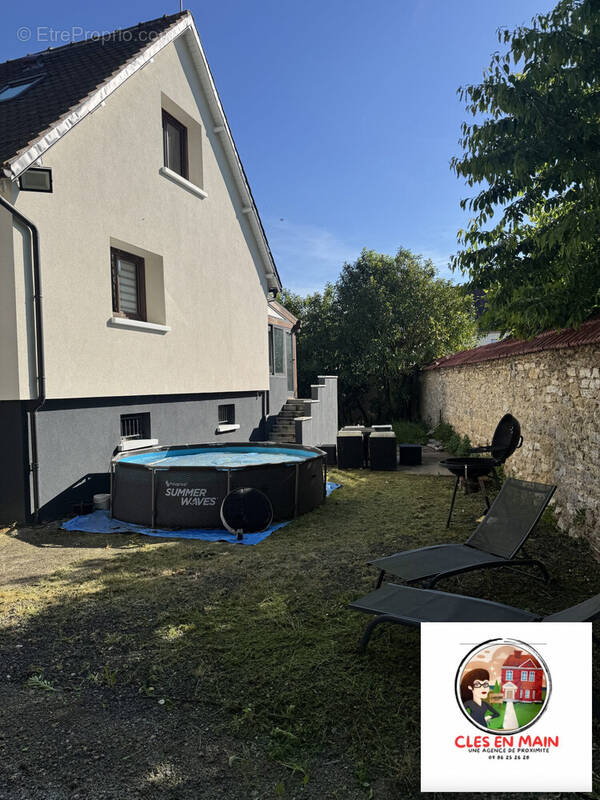 Maison à BORNEL