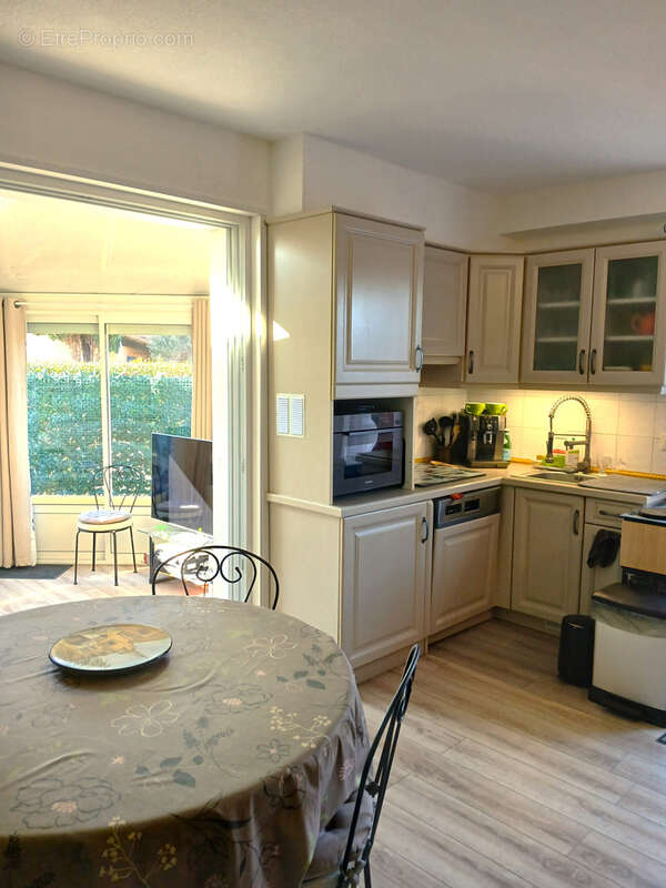 Maison à LA LONDE-LES-MAURES