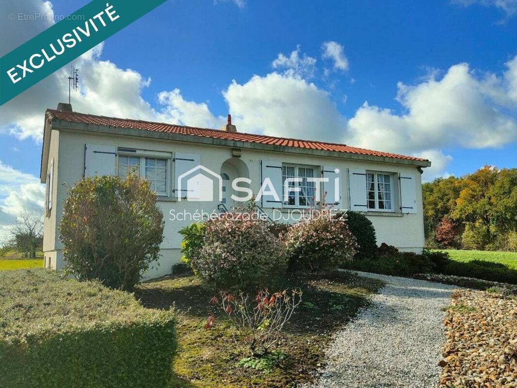 Photo 1 - Maison à BAZOGES-EN-PAILLERS