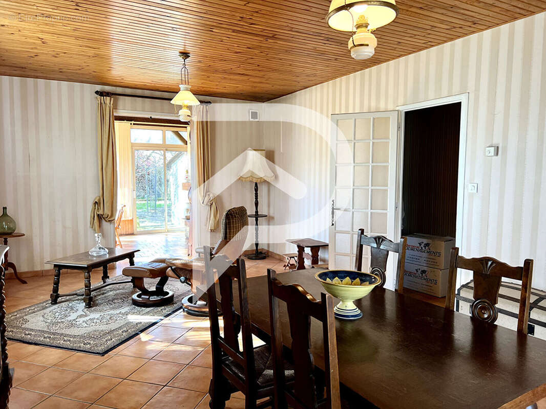 Maison à LAMONZIE-SAINT-MARTIN