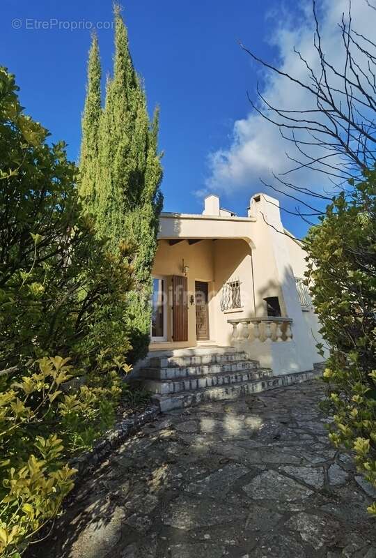 Dpt Gard (30), à vendre Proche Uzès 10mn, maison P4, grand terrain paysagé, piscinable de 1620m2 - photo 17