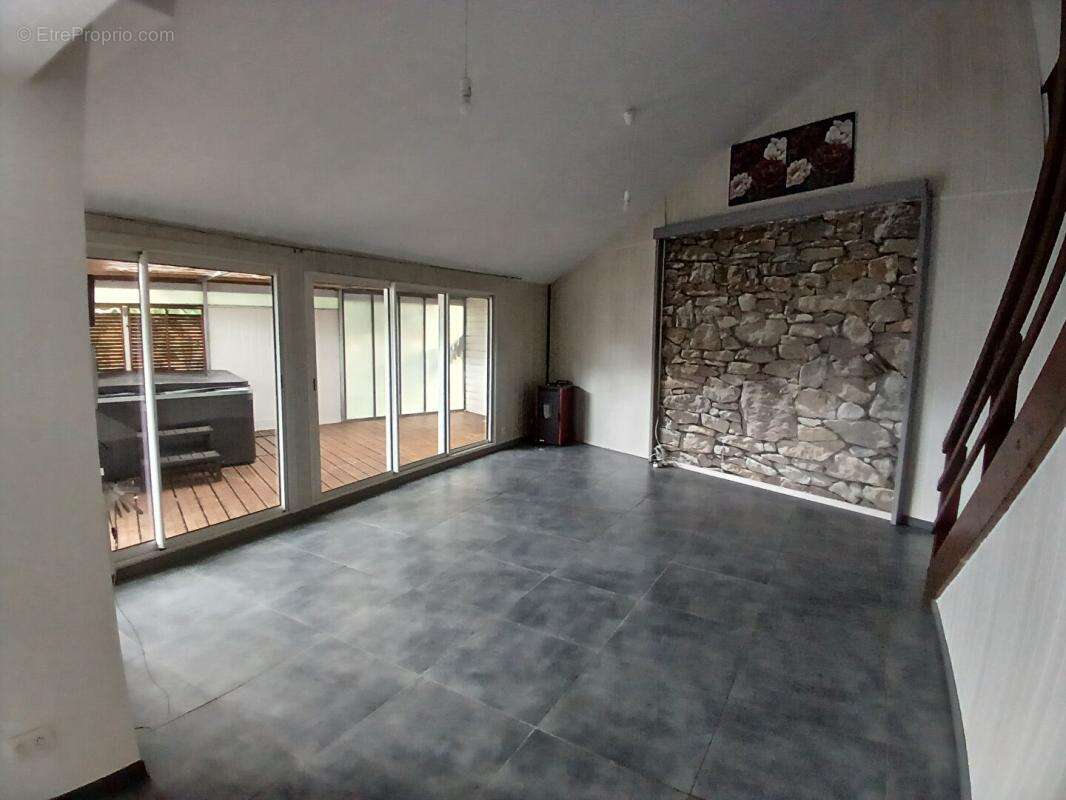Maison à LE TAMPON