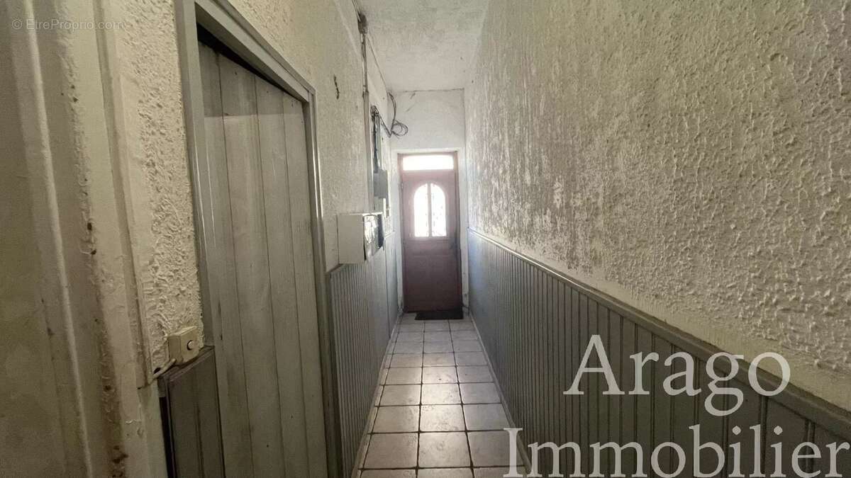 Appartement à ESTAGEL
