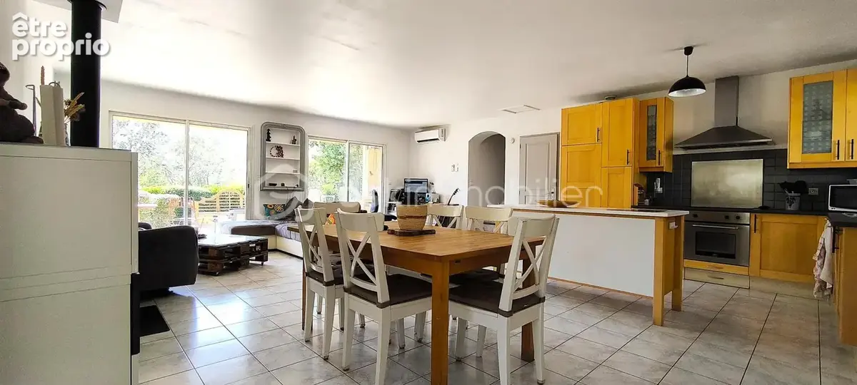 Magnifique Villa de 5 pièces , sur Saint-Chamas , au  bord de l'étang de Berre ,au calme - photo 7