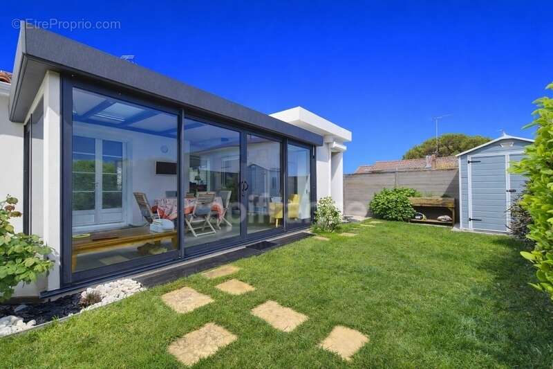 Maison à SAINT-GEORGES-DE-DIDONNE