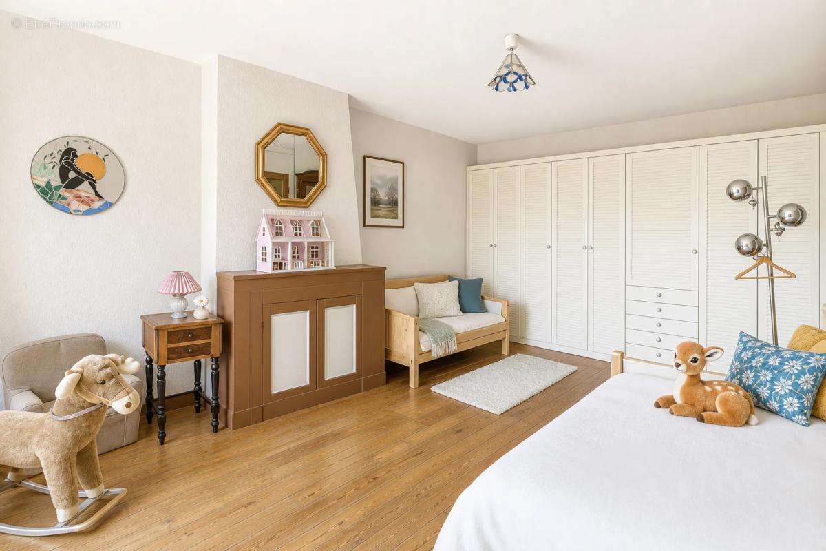 À vendre – Maison familiale - photo 12