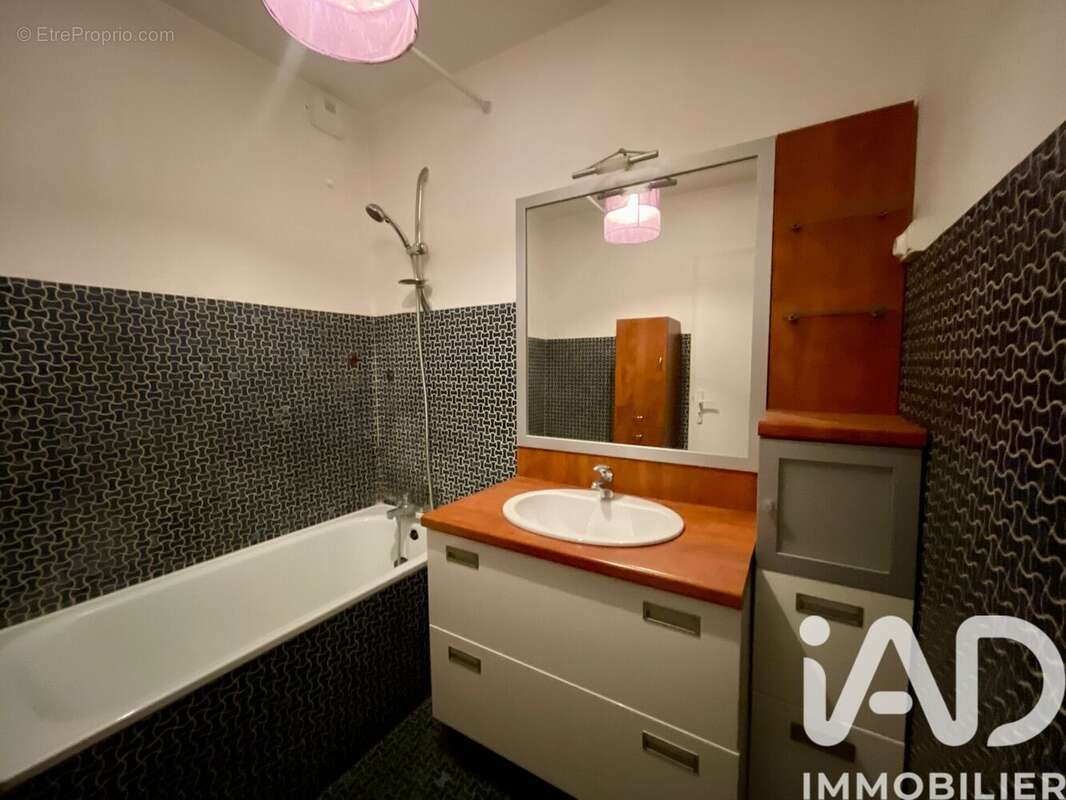 Photo 9 - Appartement à SAINT-ETIENNE