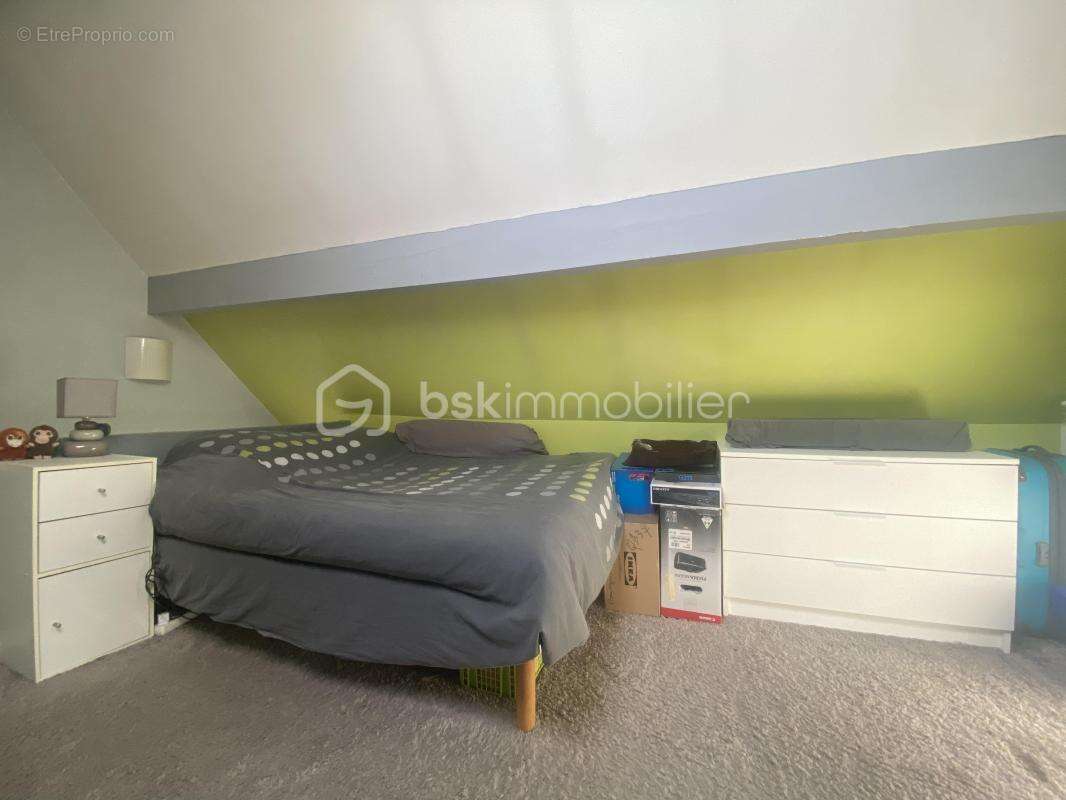 Appartement à DAMMARIE-LES-LYS