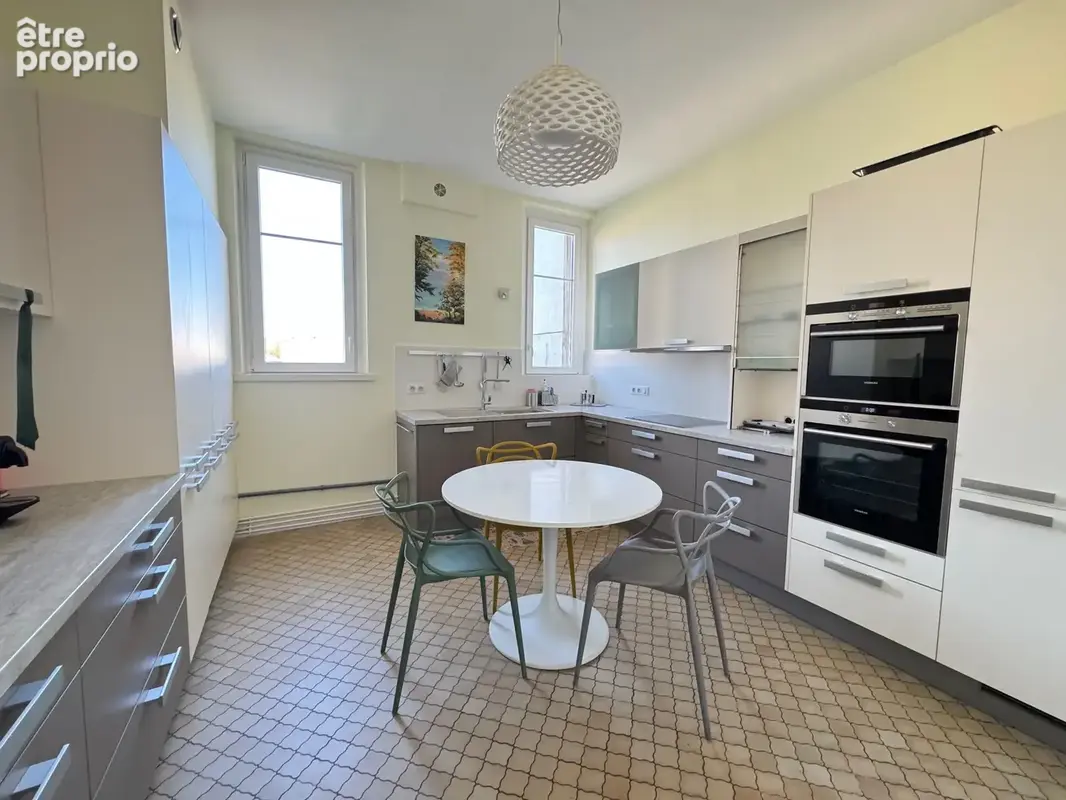 Nancy / parc sainte-marie f6 de 165m2 + ascenseur + garage + parking + caves + greniers - photo 7