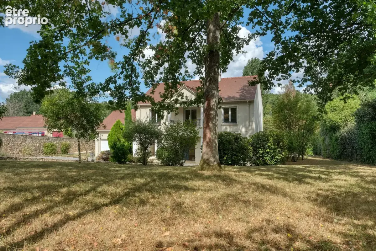 Maison individuelle - 2000m2 de terrain - 4 chambres - bureau - double garage.. - photo 19