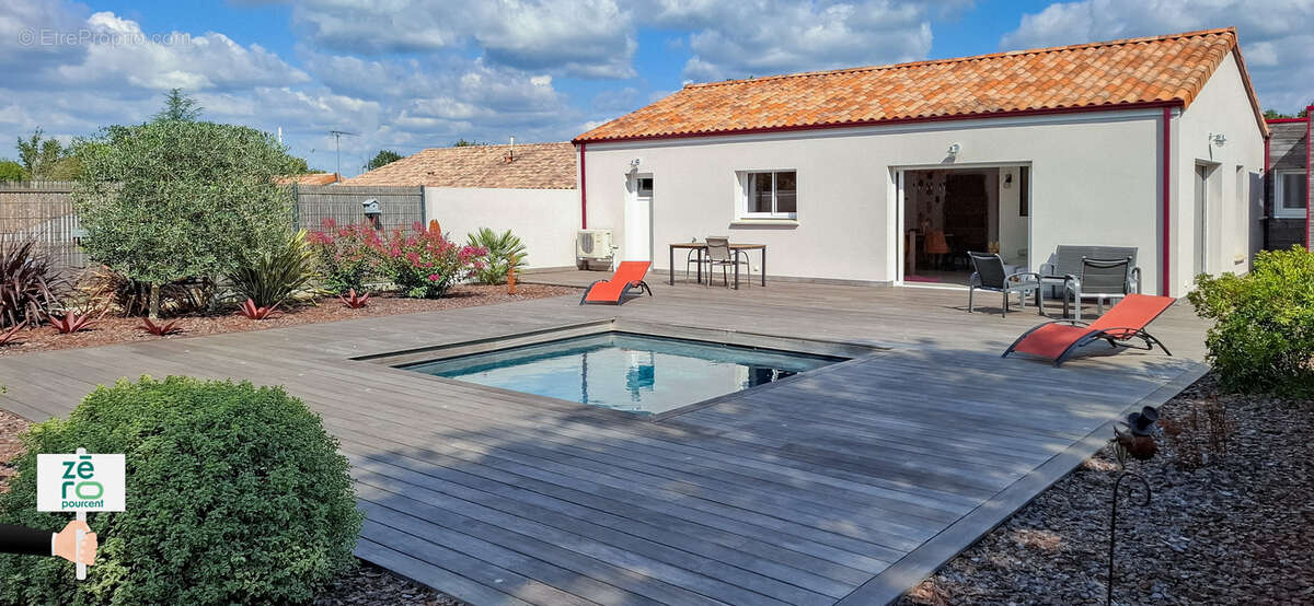 Maison à AIZENAY