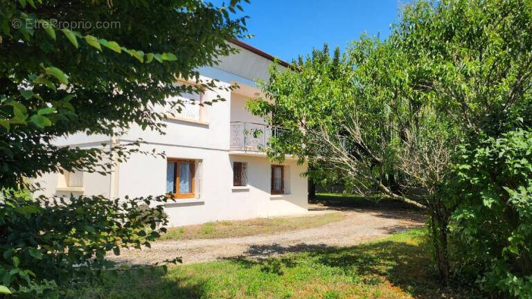 Maison à CHATEAU-GAILLARD