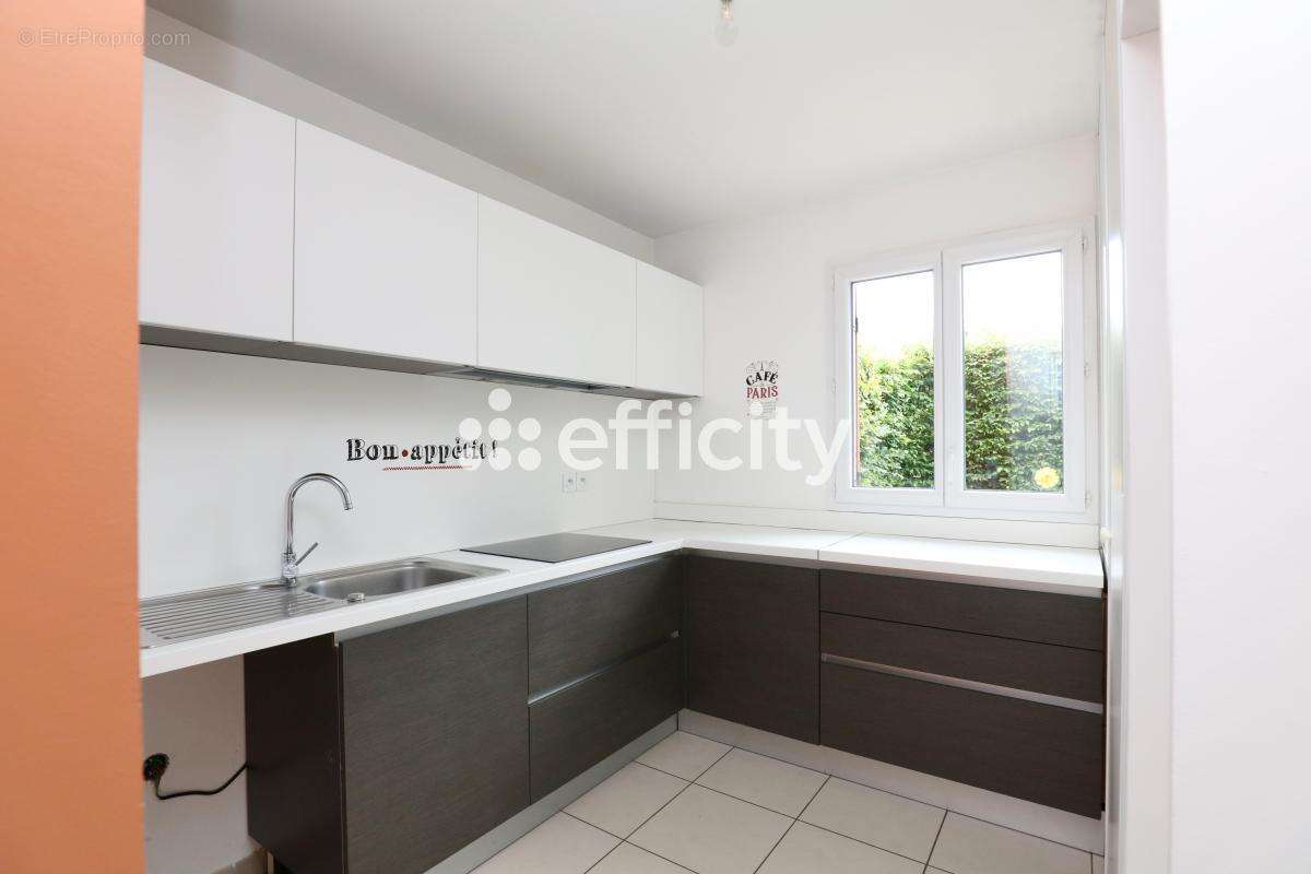 Maison 95 m² à Hallennes-Lez-Haubourdin  - photo 4