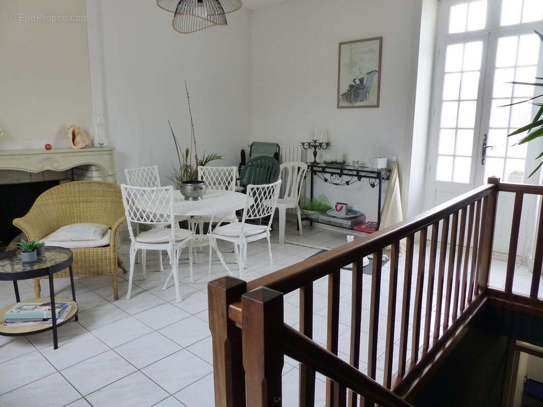salon (1er étage)