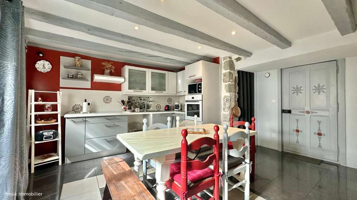 Appartement à ALBY-SUR-CHERAN