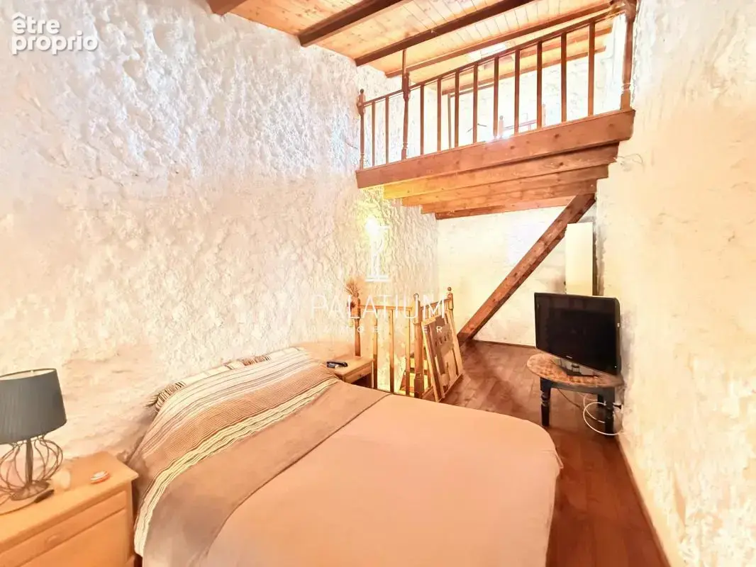 Charmante maison de village rénovée - 67 m² - Peyruis cen - photo 5