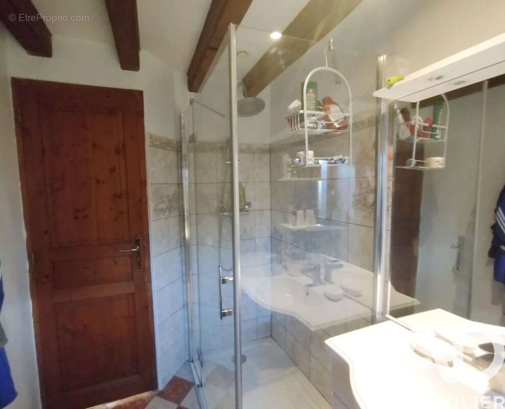 Maison 76 m² à Preval  - photo 8