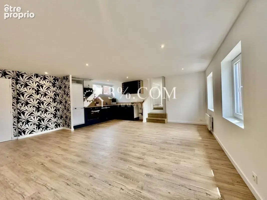 3%COM Très beau F3 entièrement refait à neuf - photo 4