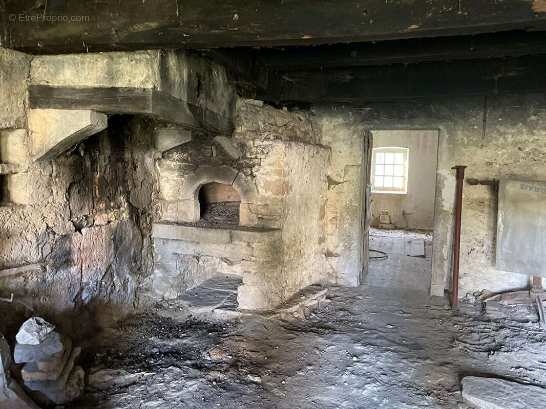 Maison à MONTAGNA-LE-TEMPLIER