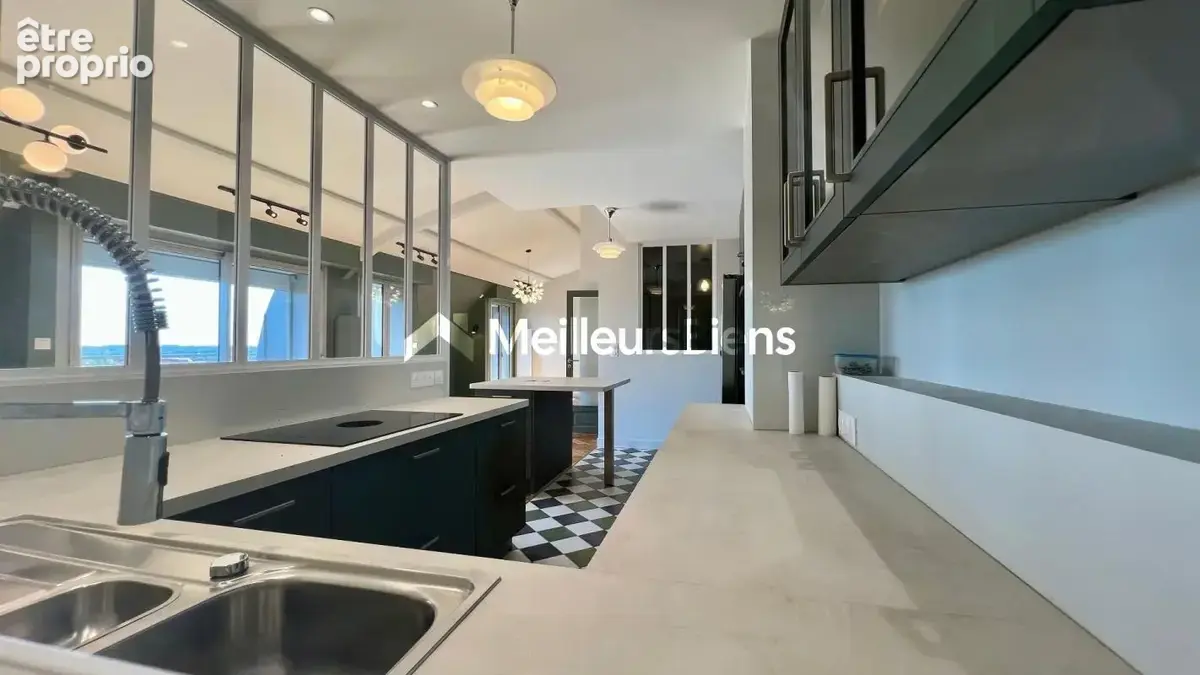Rooftop - Résidence de standing - plein centere - 119 m² - La Roche-sur-Yon- Double balcon + garage + cave - photo 16