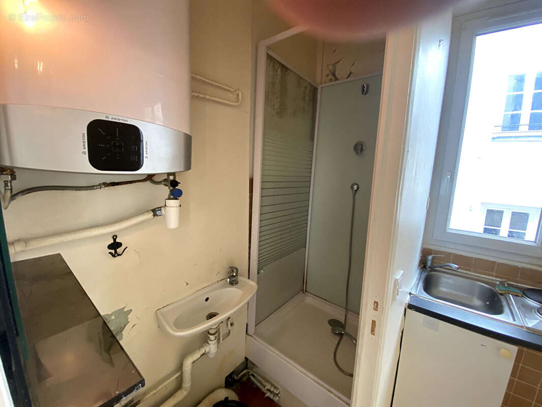 Appartement à PARIS-10E