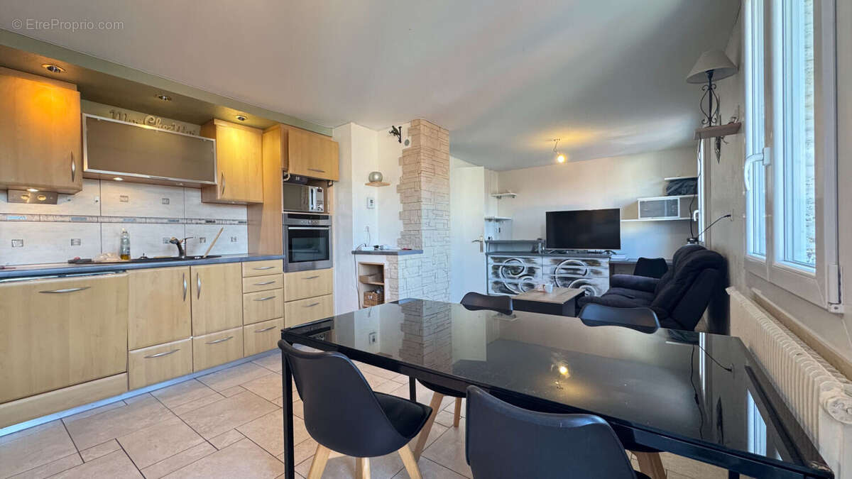 Appartement à JARVILLE-LA-MALGRANGE