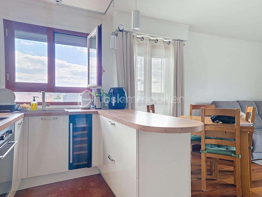 Appartement à NANTERRE