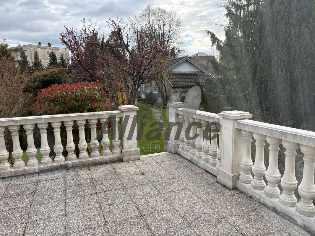 Maison à LUXEUIL-LES-BAINS