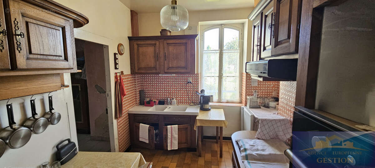 Maison à ESPOEY