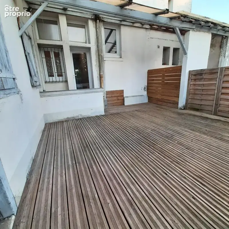Appartement 232 m² à Semeac  - photo 5