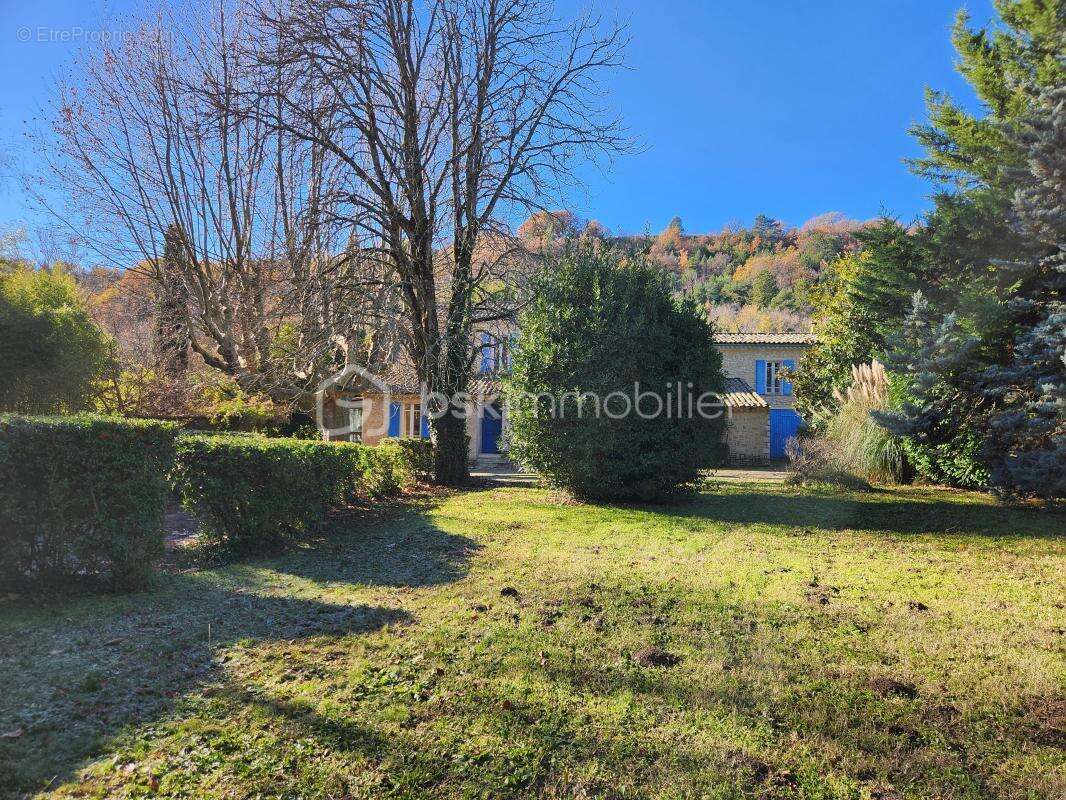 Maison à FORCALQUIER