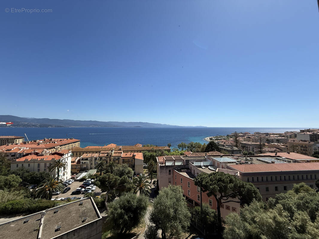 Appartement à AJACCIO
