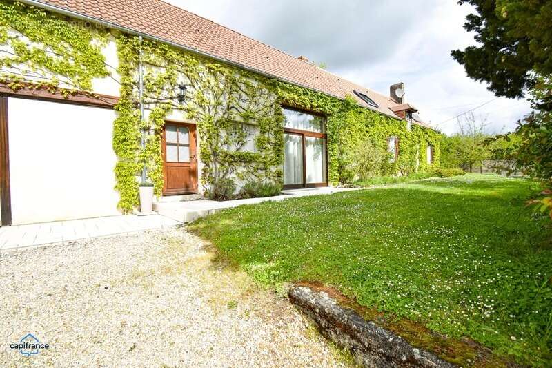 Maison à VIGNOUX-SUR-BARANGEON