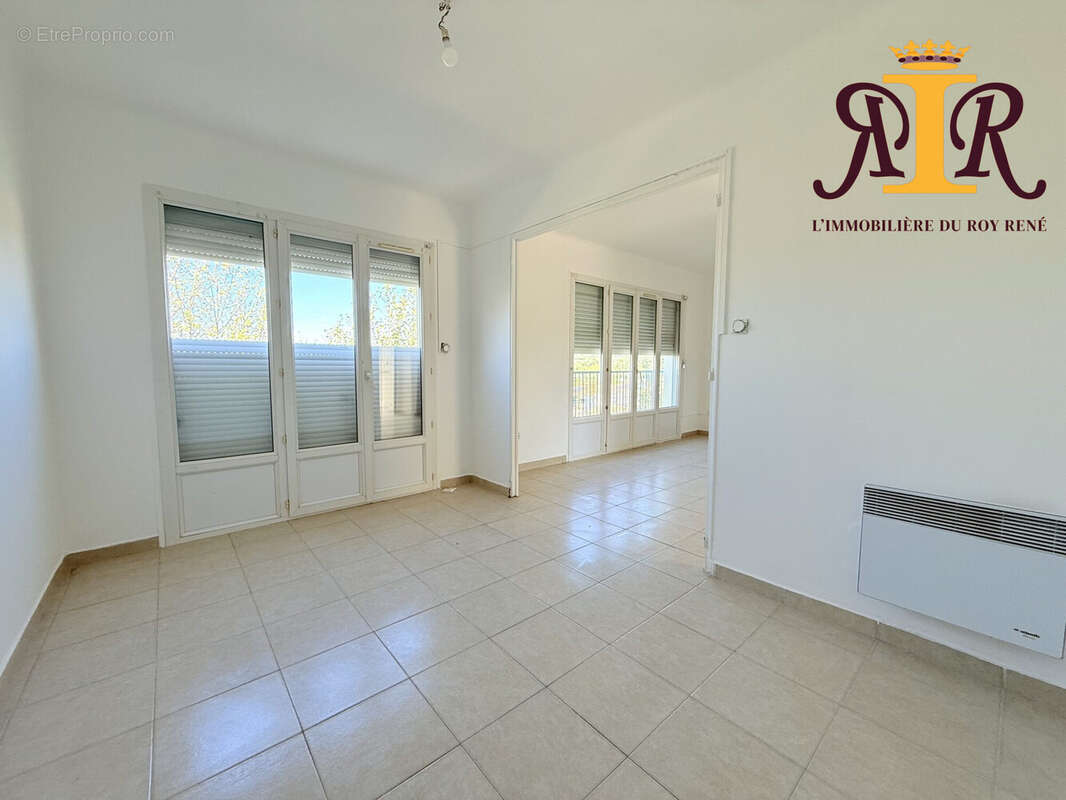 Appartement à PERTUIS