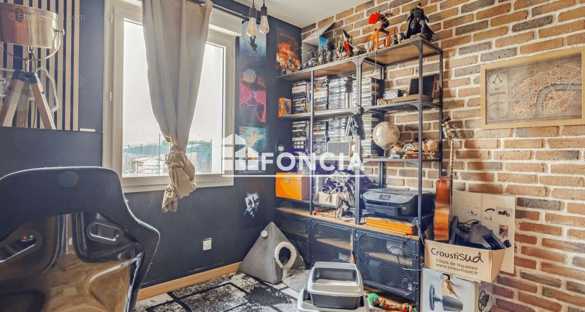 Maison à CINQ-MARS-LA-PILE