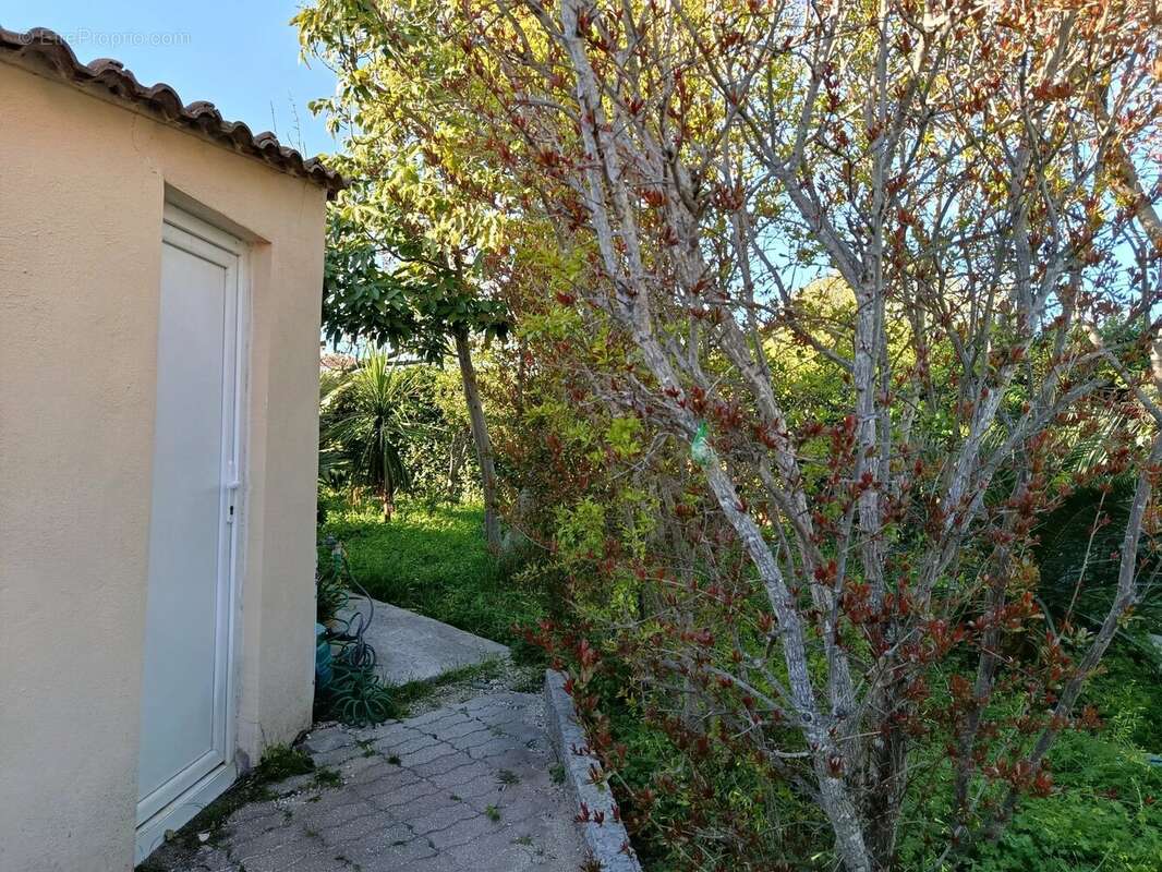 Maison à LA LONDE-LES-MAURES