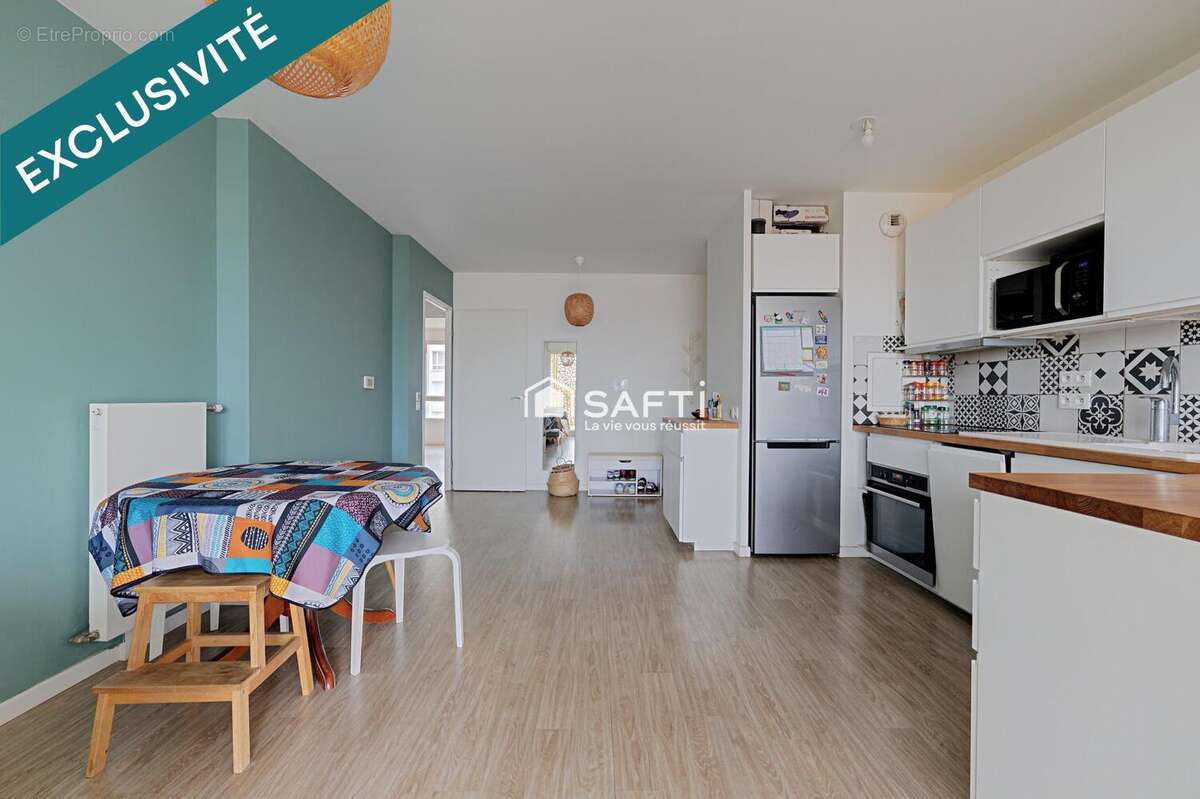 Photo 4 - Appartement à CHOISY-LE-ROI