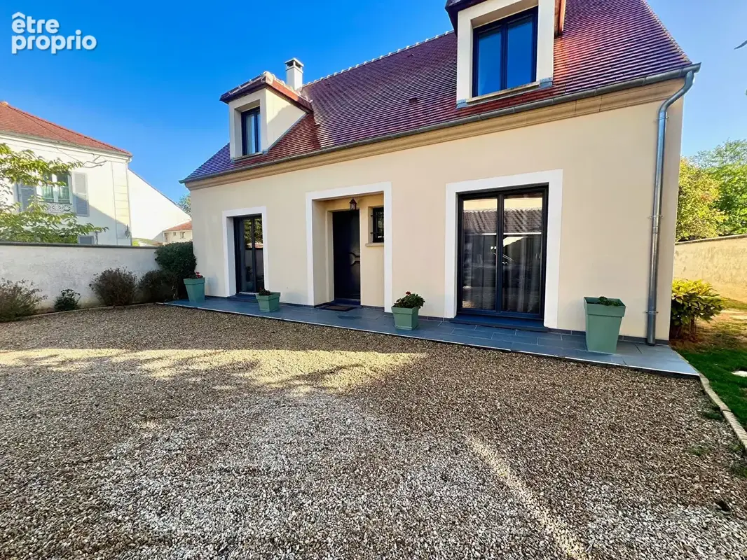 Maison à BRIE-COMTE-ROBERT