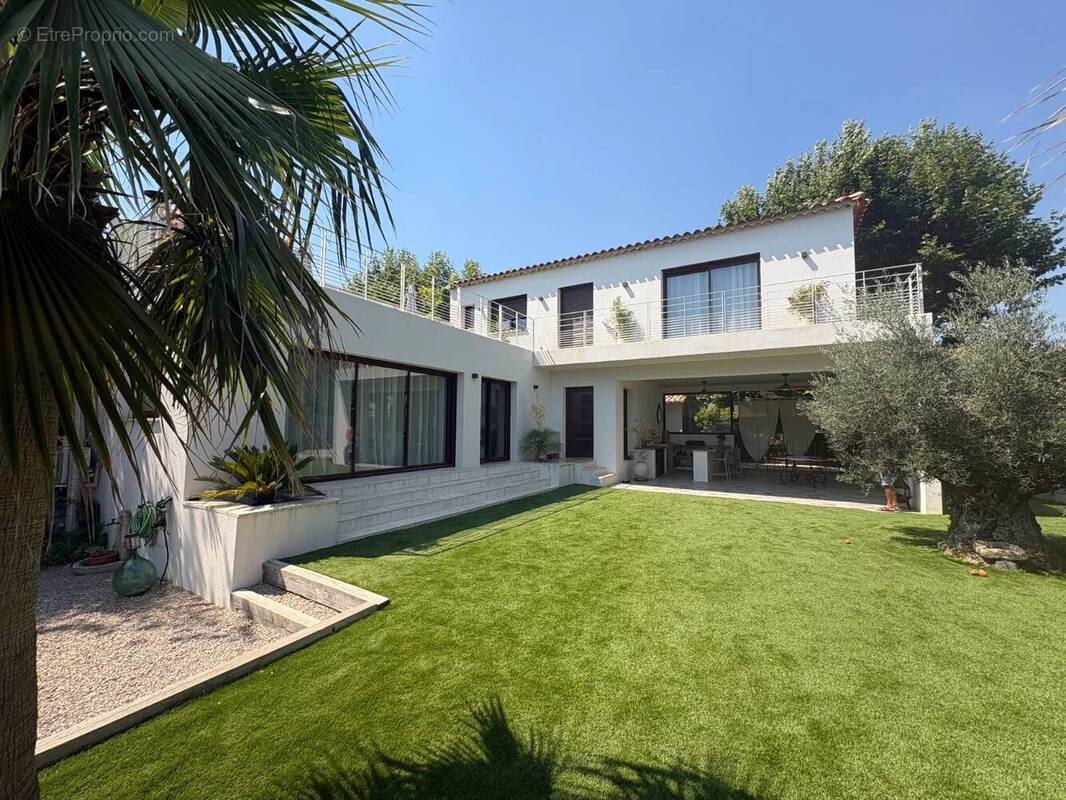 Maison à LA BARBEN