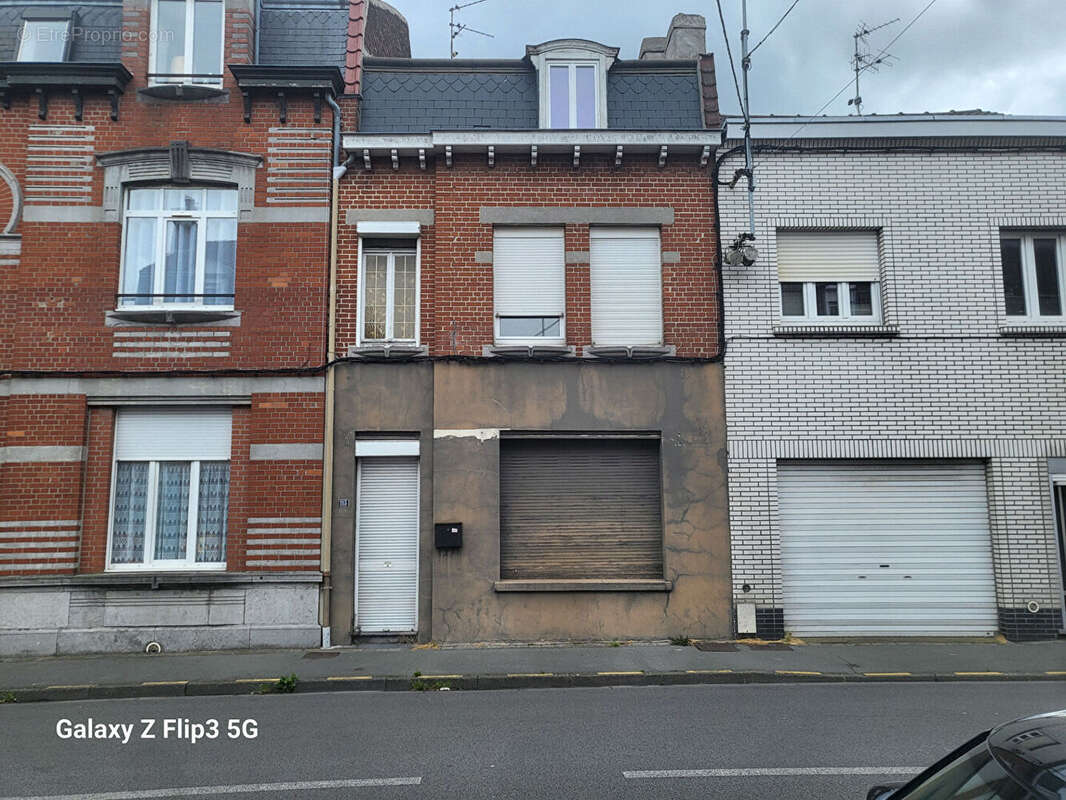 Maison 4 chambres centre ville 140 m² - photo 2