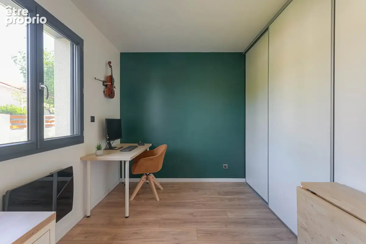 Maison 6 pièces de 113 m2 avec jardin et 2 garages à Mions - photo 13