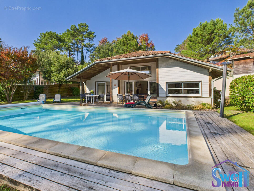 Maison à MOLIETS-ET-MAA